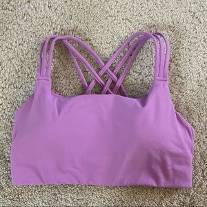 Athleta Sports Bra Size M